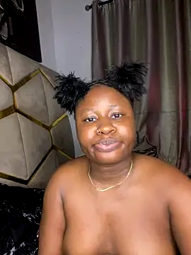 Snapshot of catty3232 chatting on November 5, 2025, 9:48 pm catty3232 online show from November 5, 2025, 9:48 pm