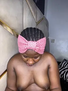 Snapshot of catty3232 chatting on November 12, 2025, 10:37 am catty3232 online show from November 12, 2025, 10:37 am