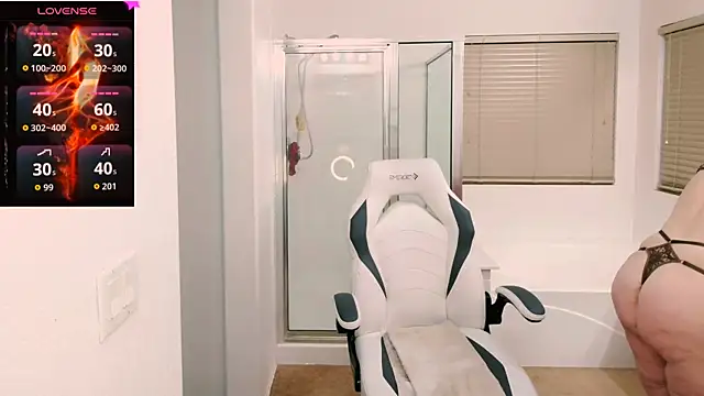 britteebee online show from March 10, 2026, 7:02 am