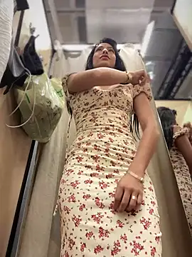 DulceLenns online show from March 20, 2025, 9:02 pm