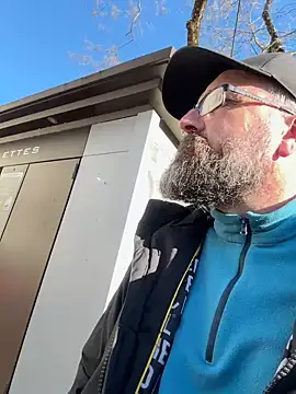 jim470 online show from February 1, 2025, 2:34 pm