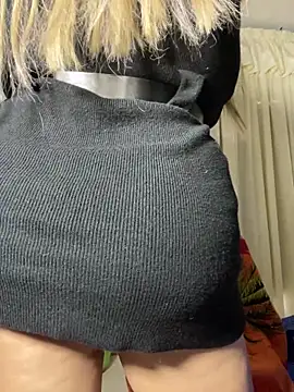 scarlett sexx69 online show from October 27, 2025, 6:56 pm