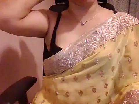 Pinky 4 online show from March 9, 2025, 2:10 pm