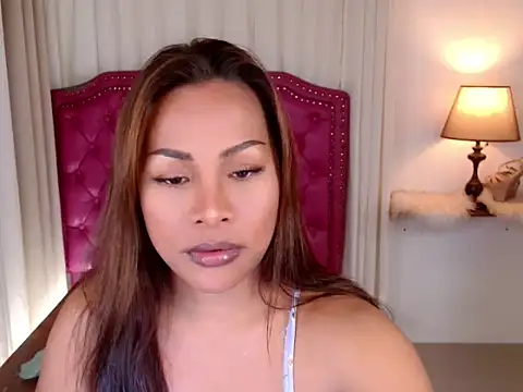 Snapshot of DreamLADYBOY chatting on October 9, 2025, 1:03 am DreamLADYBOY online show from October 9, 2025, 1:03 am