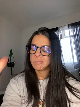 trianawhite online show from January 19, 2026, 4:11 pm