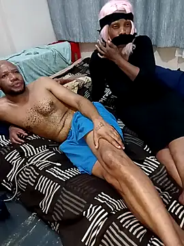 eatxaxa online show from February 8, 2025, 10:19 pm