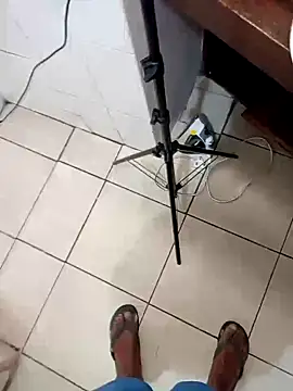 eatxaxa online show from February 11, 2025, 6:44 pm