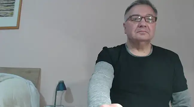 YOU6me online show from January 26, 2025, 5:44 pm