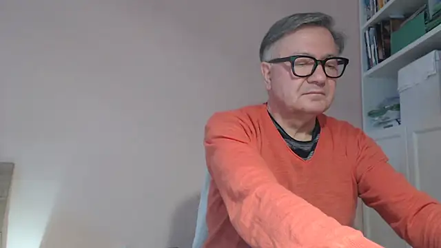 YOU6me online show from April 8, 2026, 4:18 pm