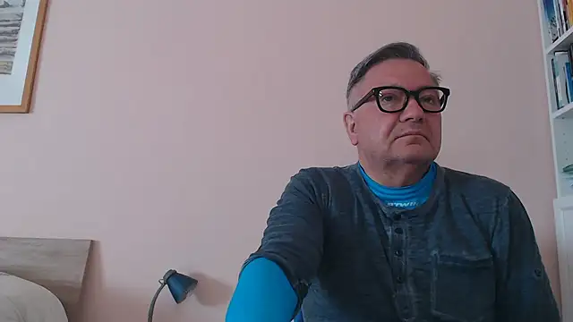 YOU6me online show from April 20, 2026, 7:11 am