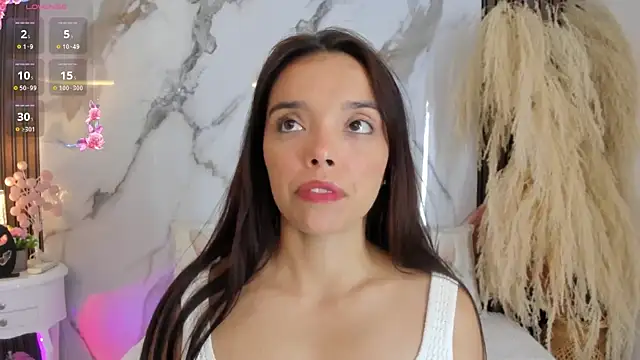 hannahill69 online show from October 16, 2025, 6:25 am