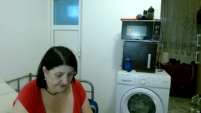 Snapshot of RidemerafSuzana chatting on December 4, 2024, 12:14 pm RidemerafSuzana online show from December 4, 2024, 12:14 pm