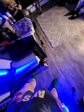 Snapshot of gdawg78 chatting on March 21, 2025, 2:50 am gdawg78 online show from March 21, 2025, 2:50 am