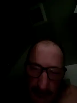 Snapshot of gdawg78 chatting on October 3, 2025, 10:40 pm gdawg78 online show from October 3, 2025, 10:40 pm