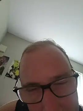 gdawg78 online show from July 27, 2026, 4:58 pm