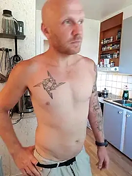 HardSwedee online show from June 21, 2026, 2:19 pm