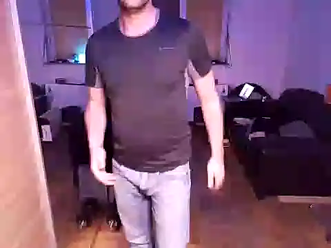 Lucas1andOnly4Girl online show from January 26, 2025, 8:13 pm