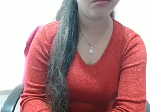 LovingPihu online show from March 8, 2025, 4:56 am