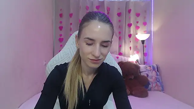 Snapshot of DeboraHorny chatting on February 9, 2026, 7:12 am DeboraHorny online show from February 9, 2026, 7:12 am