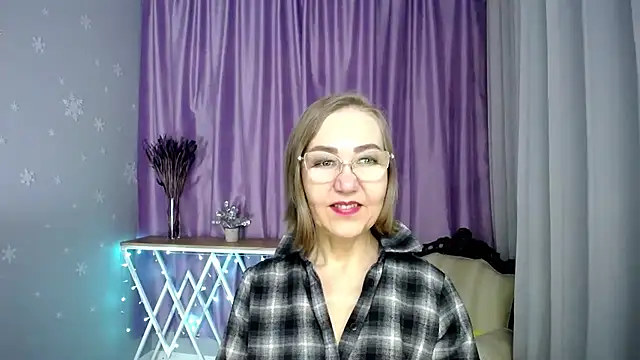 queen a n i online show from April 11, 2026, 11:03 am