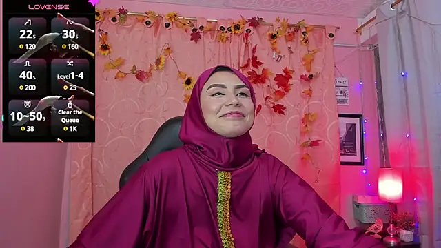 Snapshot of DarshaKhemu chatting on January 17, 2025, 5:53 am DarshaKhemu online show from January 17, 2025, 5:53 am