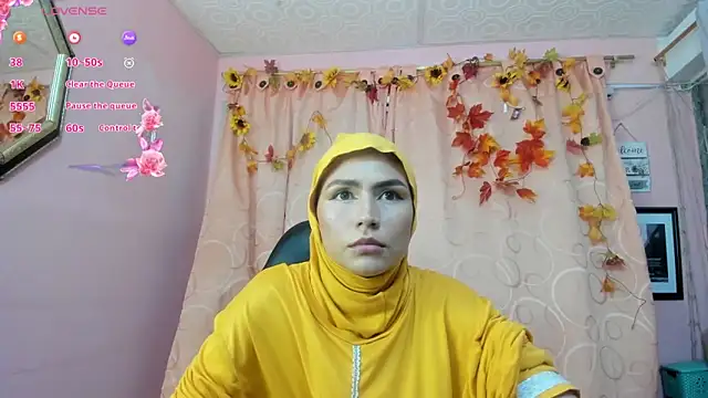 DarshaKhemu online show from December 3, 2025, 9:13 pm