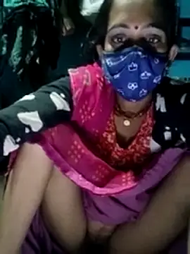 Mohni Das online show from November 4, 2025, 9:58 pm