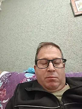 tavio1 online show from June 7, 2026, 12:59 am