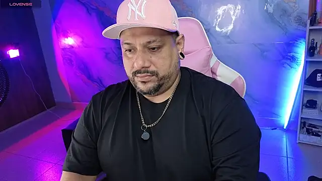 Snapshot of jacoob_woods chatting on April 21, 2026, 1:29 am jacoob woods online show from April 21, 2026, 1:29 am