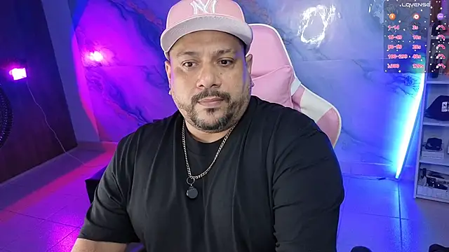 Snapshot of jacoob_woods chatting on April 21, 2026, 1:42 am jacoob woods online show from April 21, 2026, 1:42 am