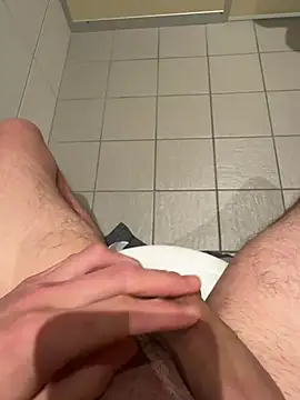 Snapshot of Donat_hot chatting on March 25, 2026, 3:51 pm Donat hot online show from March 25, 2026, 3:51 pm