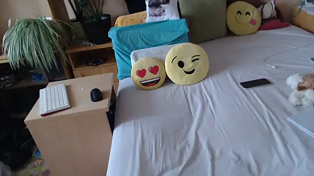 Margaret-milf online show from March 31, 2026, 8:04 am