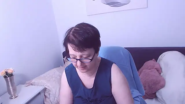 Snapshot of ChristaRose chatting on November 2, 2025, 12:57 am ChristaRose online show from November 2, 2025, 12:57 am