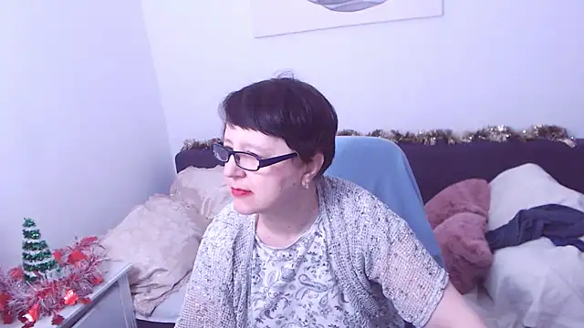 Snapshot of ChristaRose chatting on December 22, 2025, 1:46 am ChristaRose online show from December 22, 2025, 1:46 am