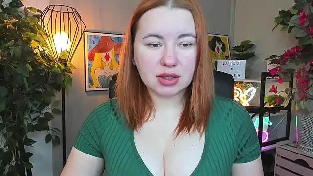 LAYLAxSTAR online show from February 4, 2026, 7:58 am