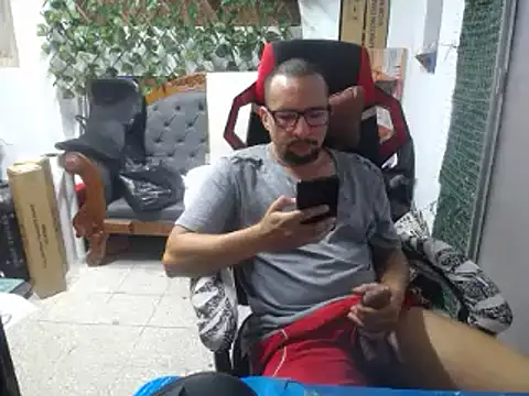 alexam galxh online show from January 3, 2025, 6:35 pm