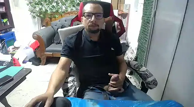 alexam galxh online show from February 7, 2025, 1:53 pm