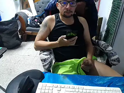 alexam galxh online show from March 8, 2025, 1:36 pm