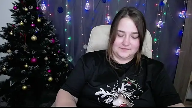 Snapshot of XX_Daniella_XX chatting on December 21, 2024, 1:42 pm XX Daniella XX online show from December 21, 2024, 1:42 pm