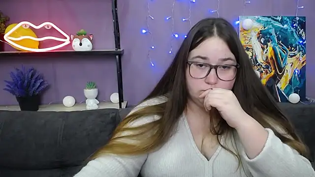 Snapshot of XX_Daniella_XX chatting on January 28, 2025, 4:18 am XX Daniella XX online show from January 28, 2025, 4:18 am