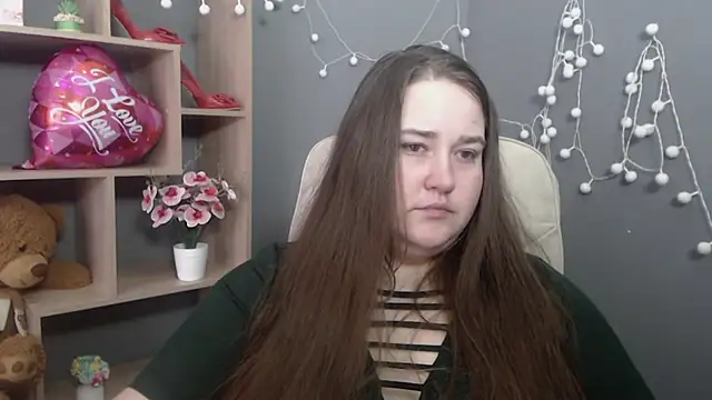 XX Daniella XX online show from February 17, 2026, 7:38 am