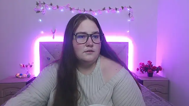 XX Daniella XX online show from April 6, 2026, 5:58 pm