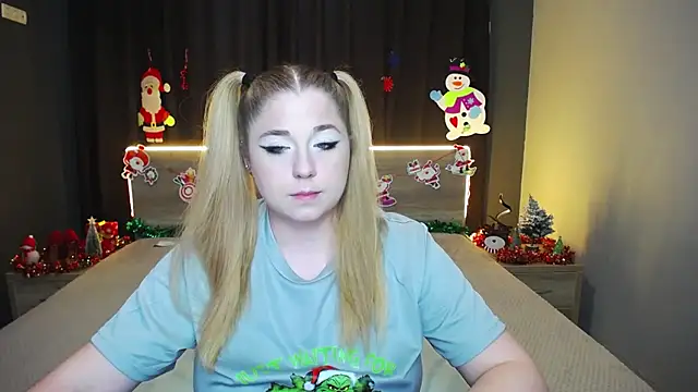 JessikaDaniel online show from December 16, 2025, 7:35 am