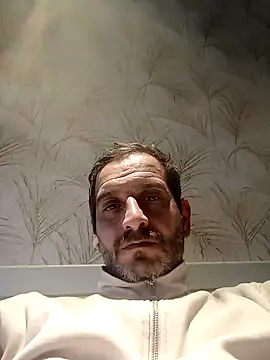 Snapshot of maxbigol chatting on December 3, 2024, 5:55 pm maxbigol online show from December 3, 2024, 5:55 pm