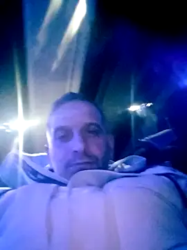 Snapshot of maxbigol chatting on December 6, 2024, 8:18 pm maxbigol online show from December 6, 2024, 8:18 pm