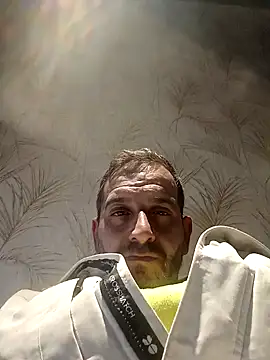 Snapshot of maxbigol chatting on December 22, 2024, 5:53 pm maxbigol online show from December 22, 2024, 5:53 pm