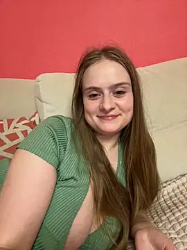 Snapshot of SophiaSweet_ chatting on March 20, 2026, 6:35 pm SophiaSweet online show from March 20, 2026, 6:35 pm