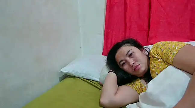 Snapshot of LalaiAsian chatting on February 11, 2025, 6:44 pm LalaiAsian online show from February 11, 2025, 6:44 pm