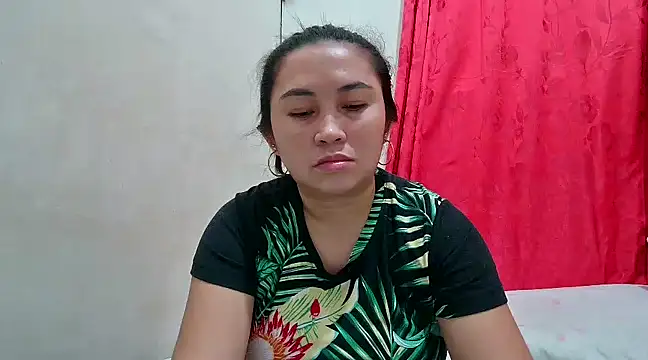 Snapshot of LalaiAsian chatting on February 14, 2025, 4:41 pm LalaiAsian online show from February 14, 2025, 4:41 pm