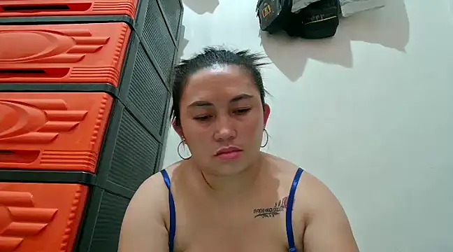 Snapshot of LalaiAsian chatting on February 16, 2025, 9:38 pm LalaiAsian online show from February 16, 2025, 9:38 pm